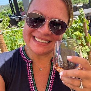 Meet your Posher, Teresa